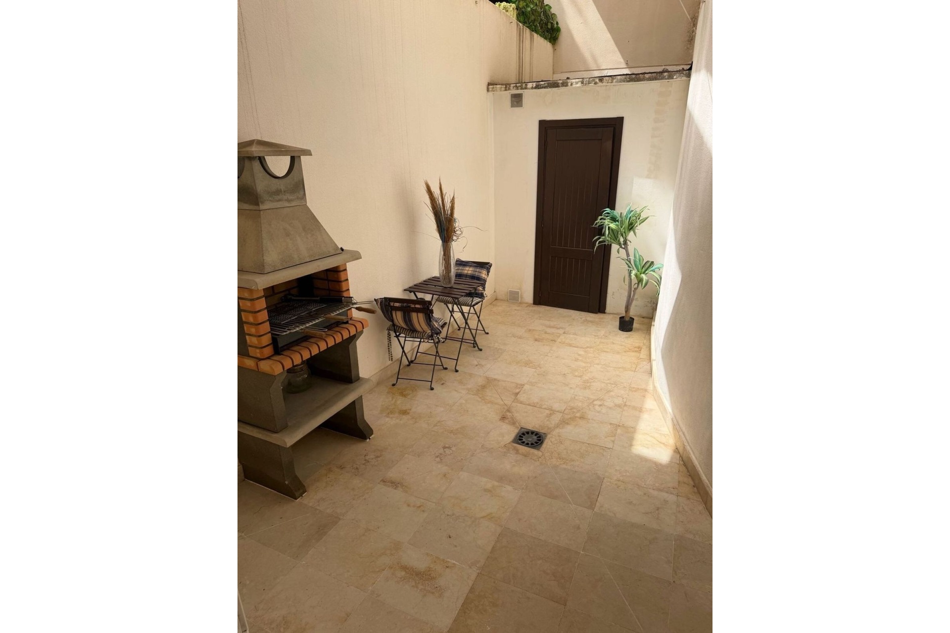 Resale - apartment - Marbella - Altos de los Monteros