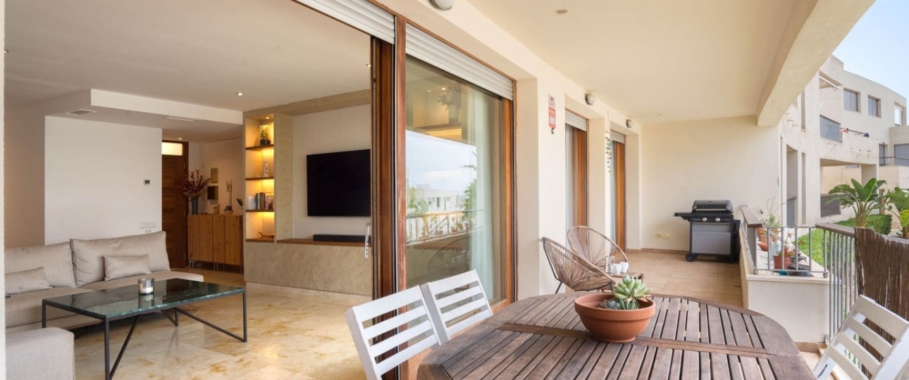 Resale - apartment - Marbella - Altos de los Monteros