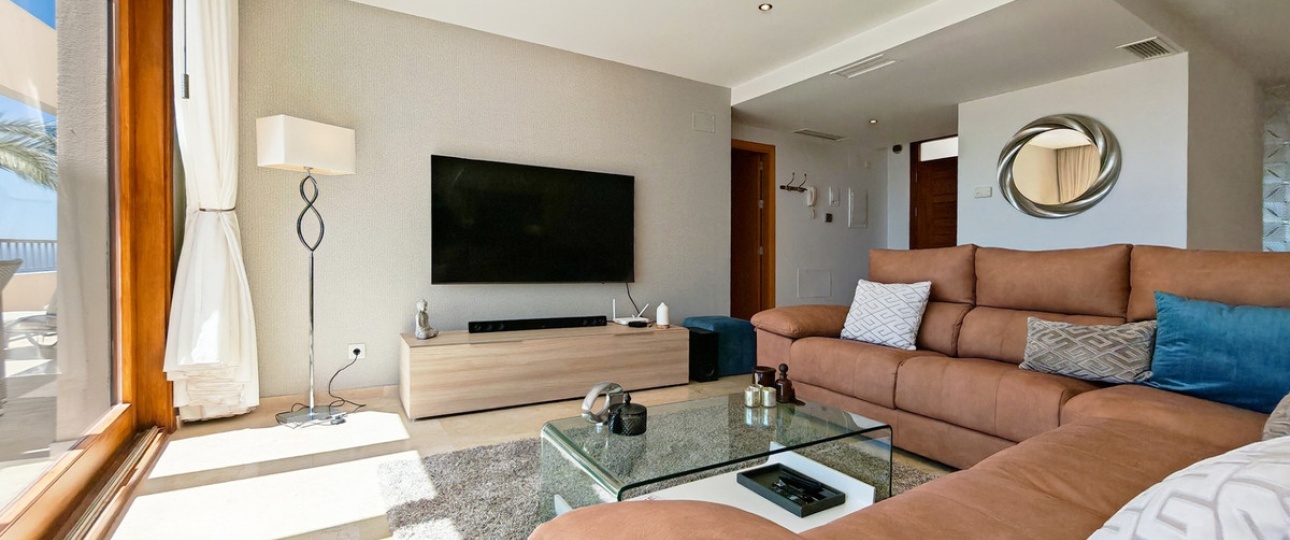 Resale - apartment - Marbella - Altos de los Monteros
