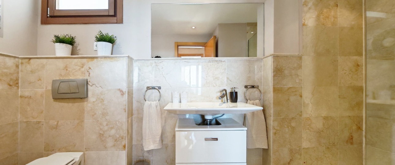 Resale - apartment - Marbella - Altos de los Monteros