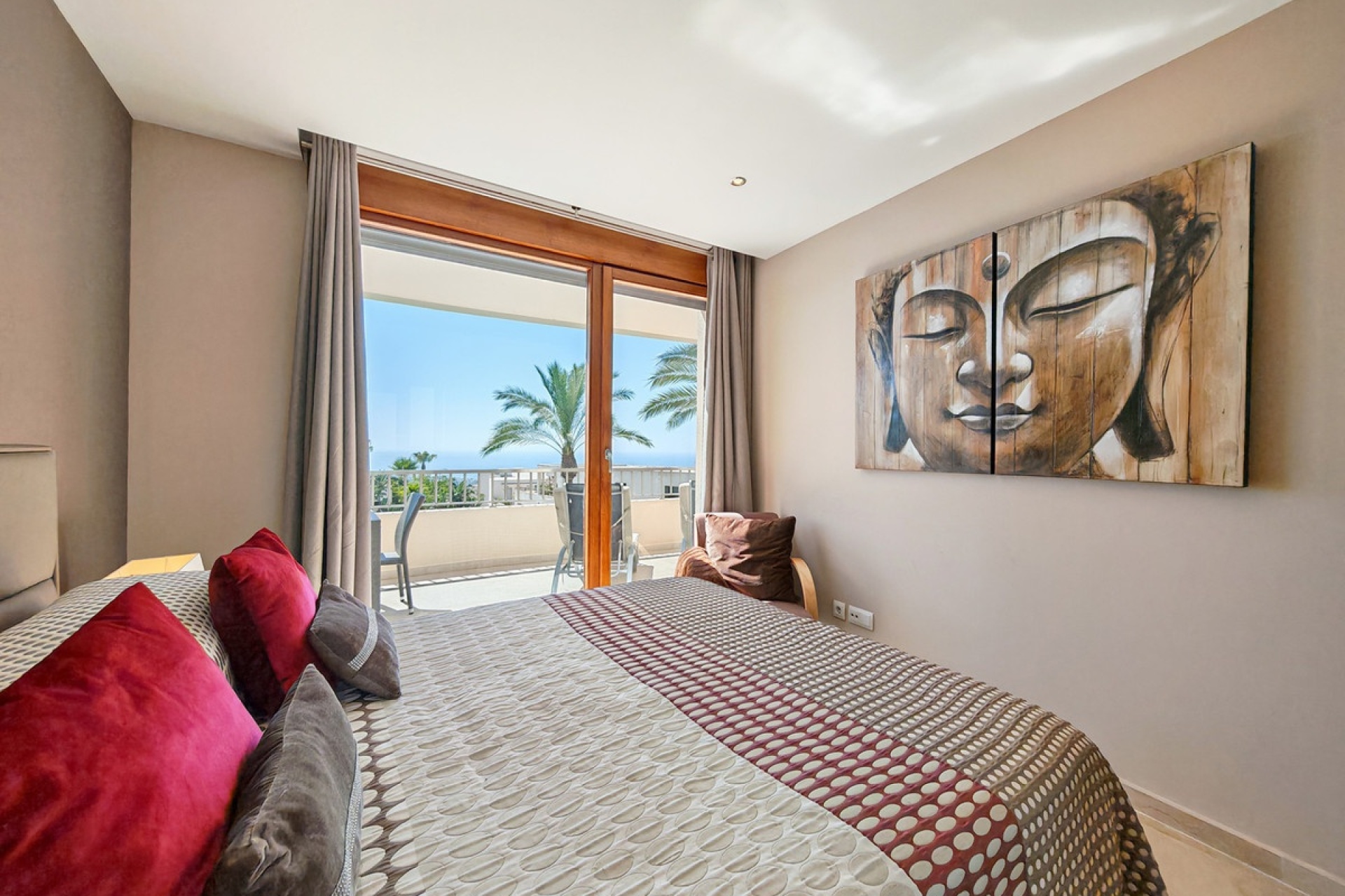 Resale - apartment - Marbella - Altos de los Monteros