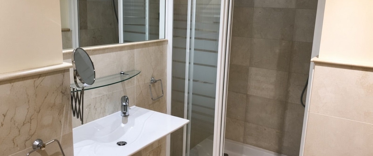 Resale - apartment - Marbella - Altos de los Monteros