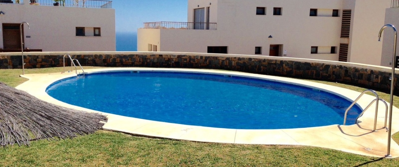 Resale - apartment - Marbella - Altos de los Monteros
