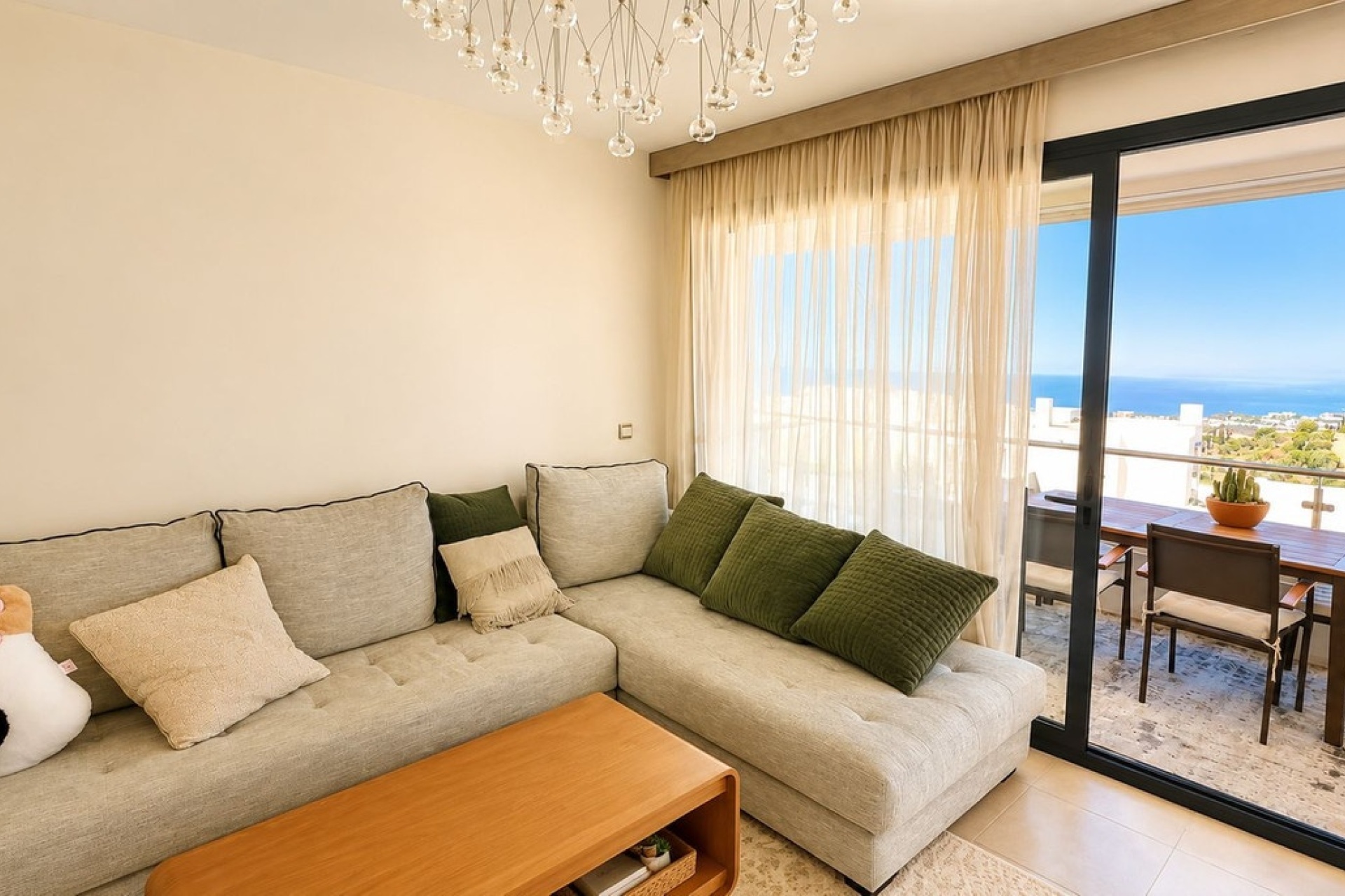 Resale - apartment - Marbella - Altos de los Monteros