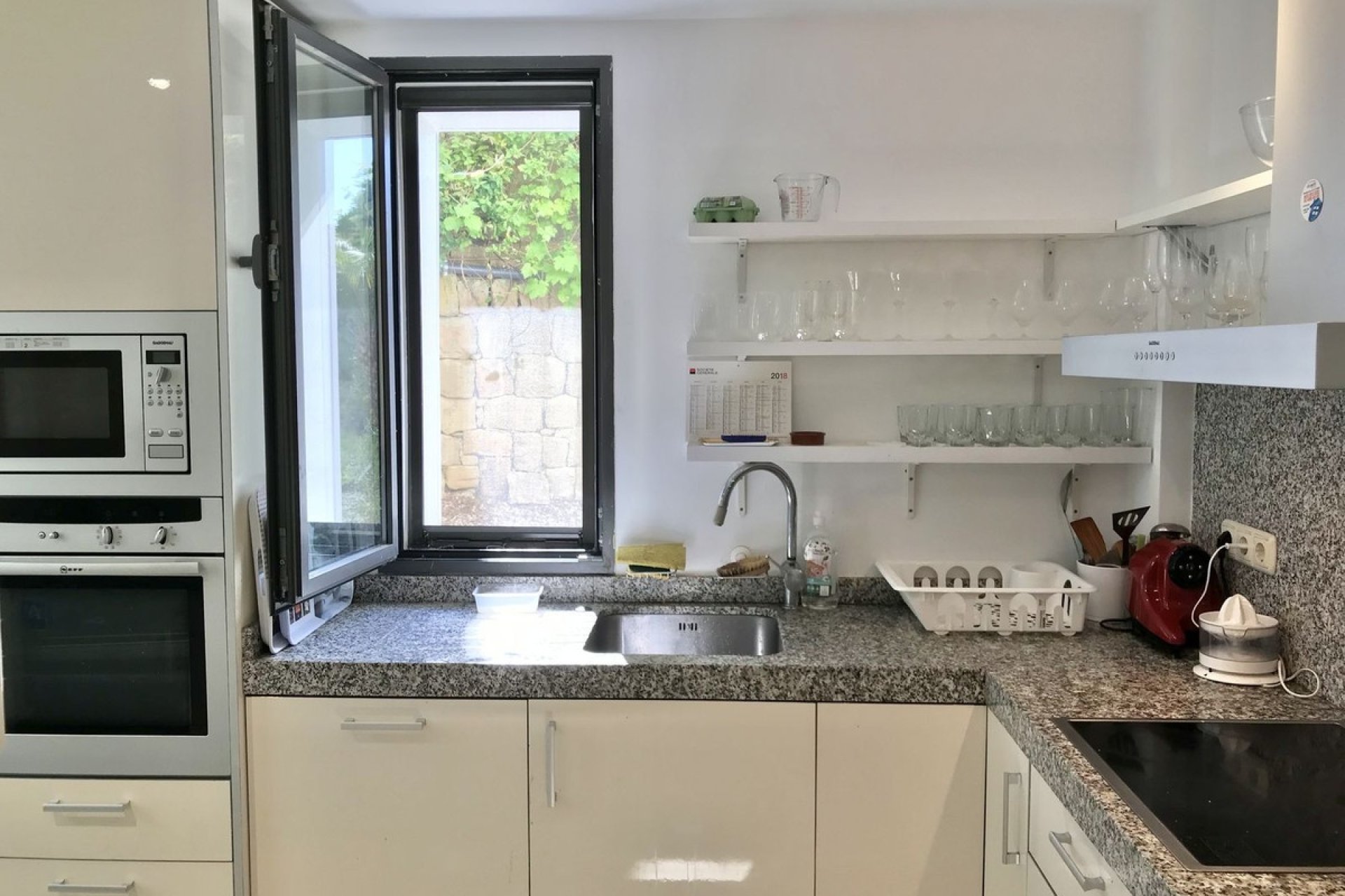 Resale - apartment - Marbella - Altos de los Monteros