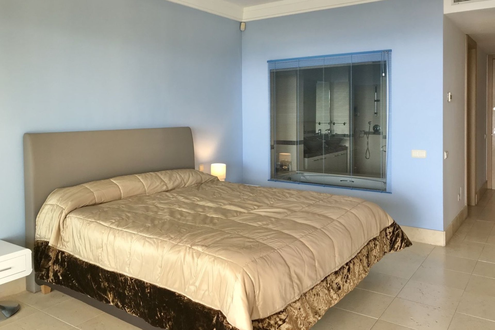 Resale - apartment - Marbella - Altos de los Monteros