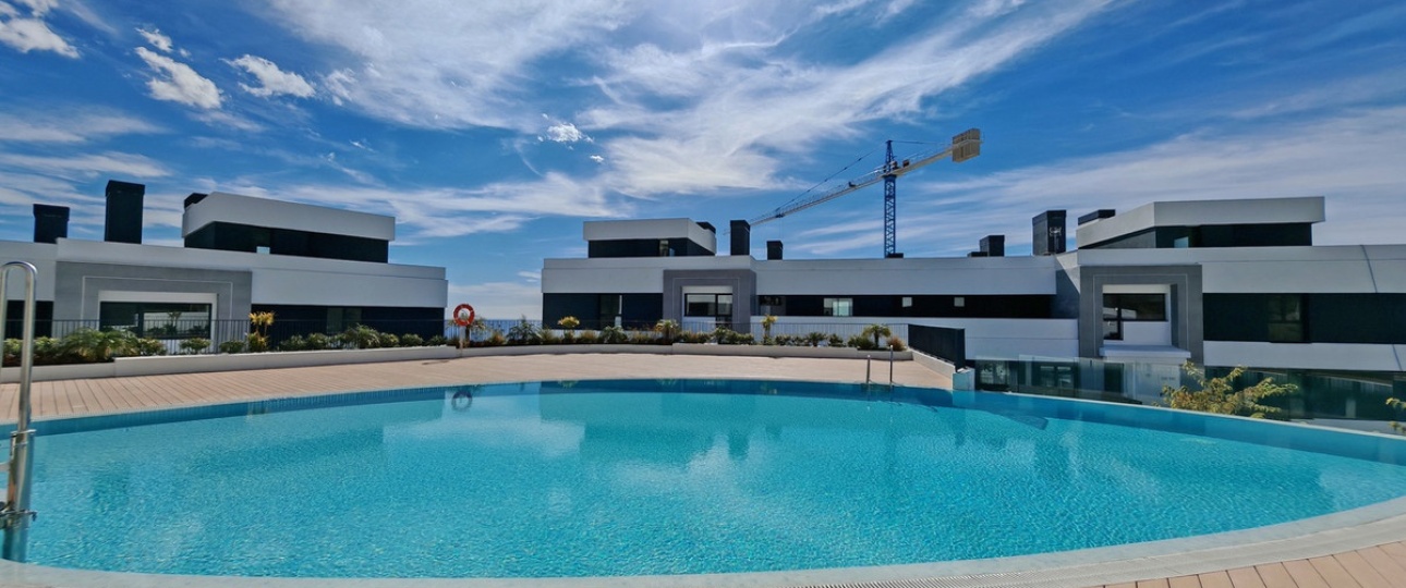 Resale - apartment - Marbella - Altos de los Monteros