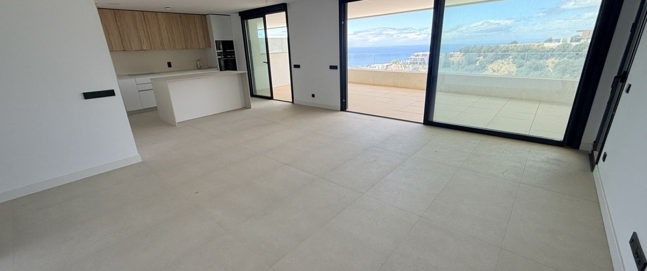 Resale - apartment - Marbella - Altos de los Monteros