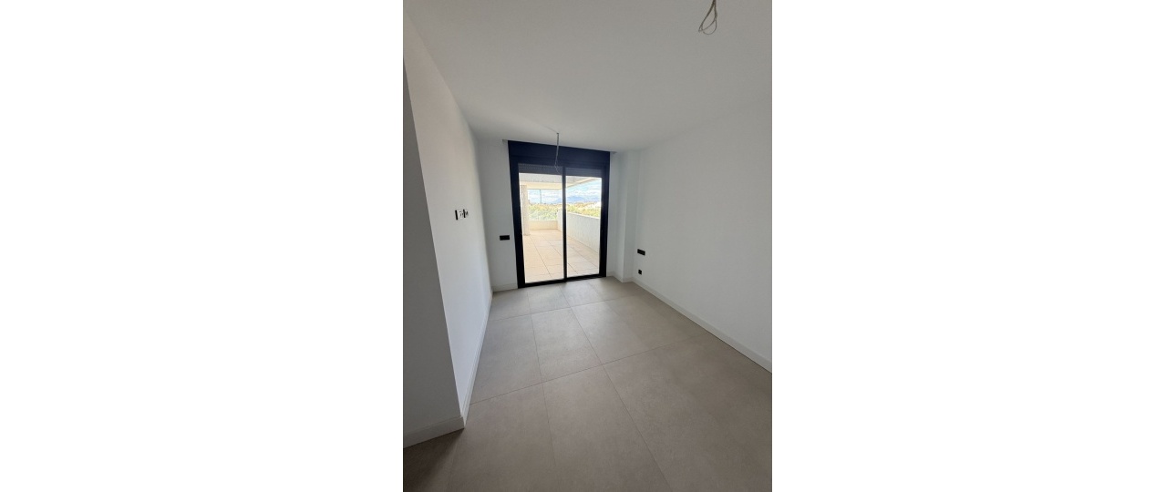 Resale - apartment - Marbella - Altos de los Monteros