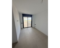 Resale - apartment - Marbella - Altos de los Monteros