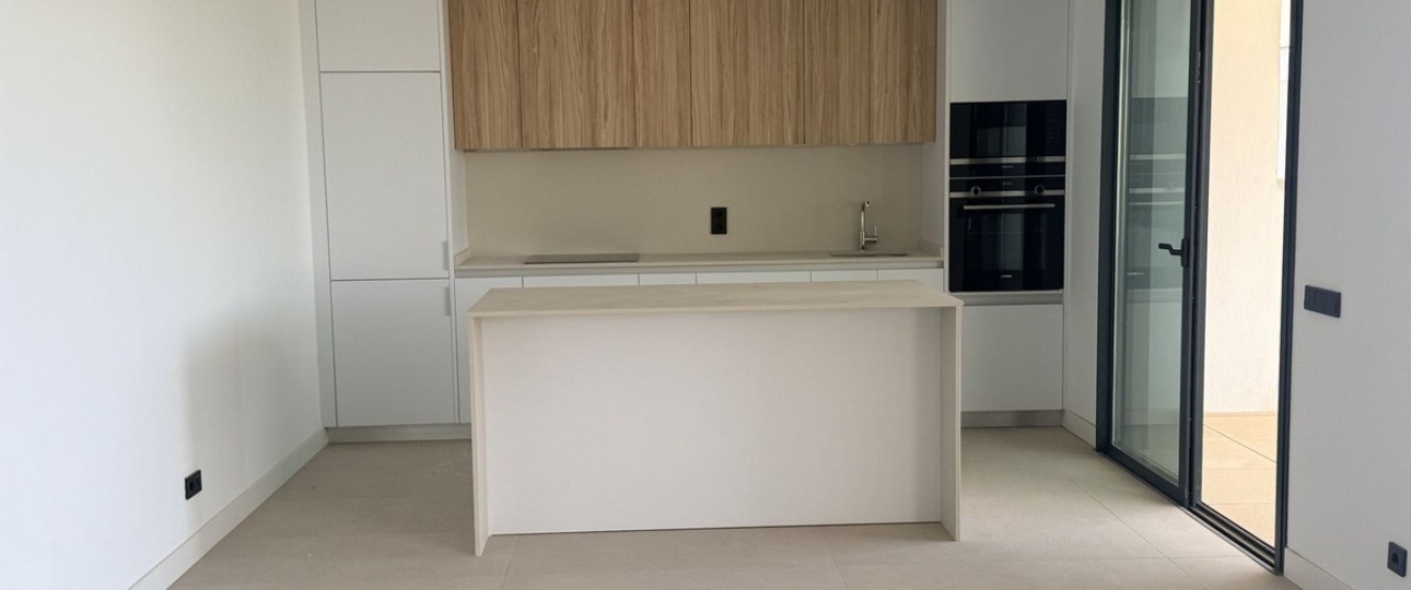 Resale - apartment - Marbella - Altos de los Monteros