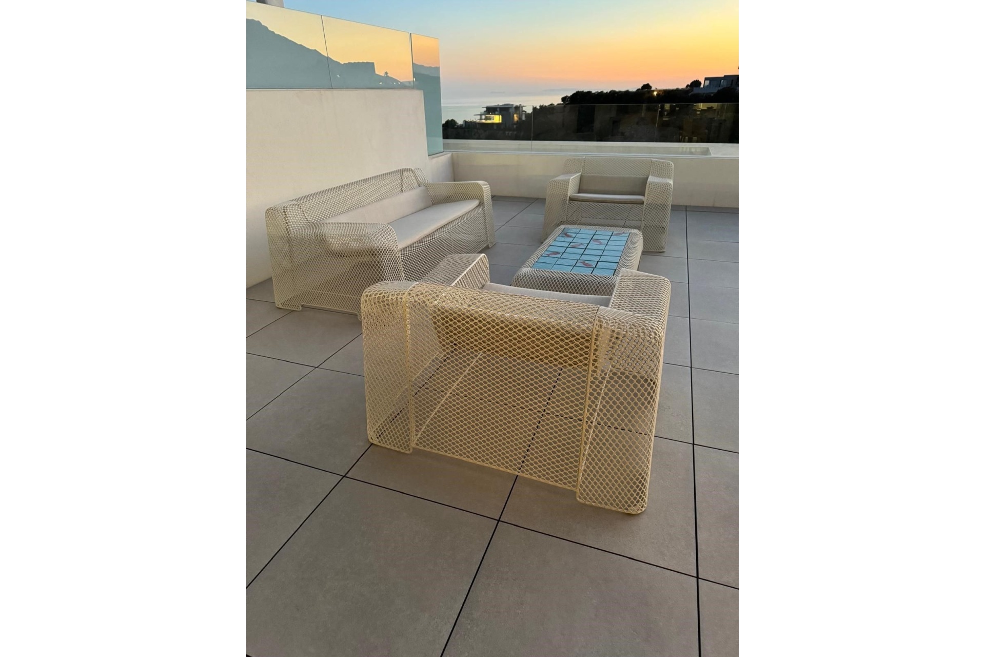 Resale - apartment - Marbella - Altos de los Monteros