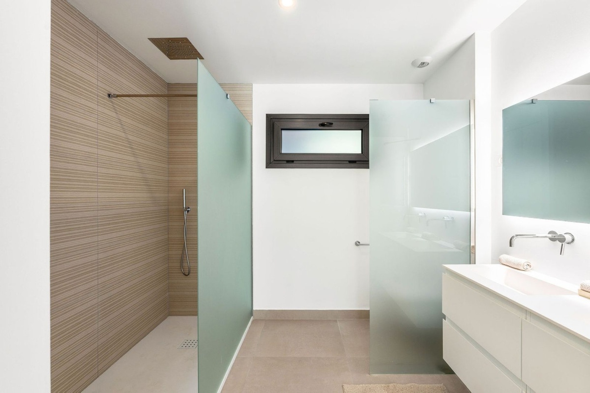 Resale - apartment - Marbella - Altos de los Monteros