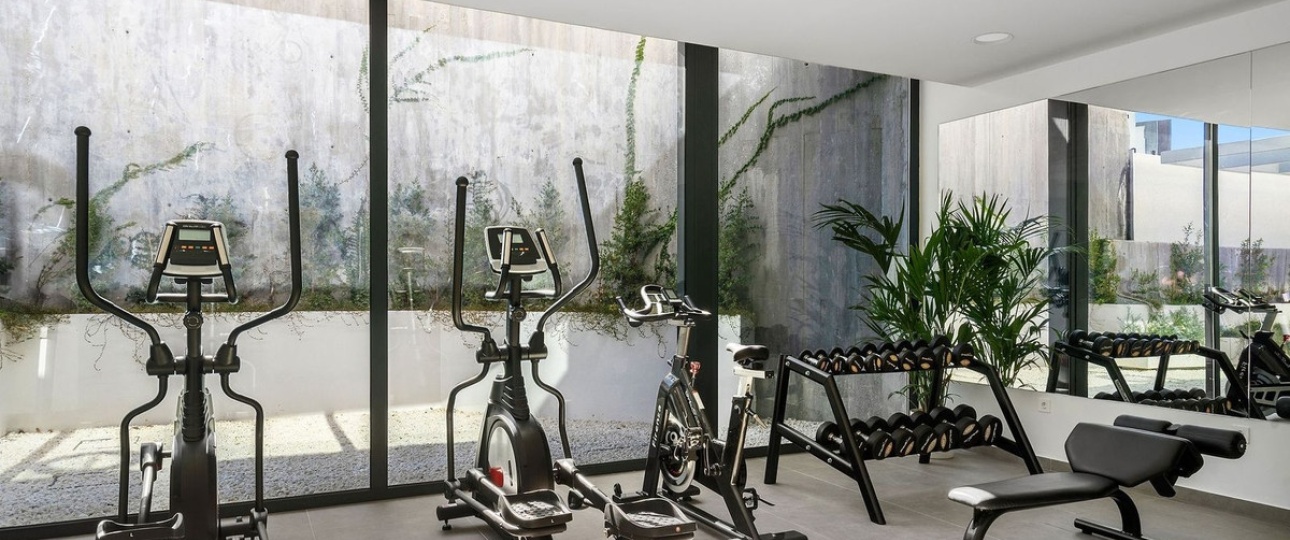 Resale - apartment - Marbella - Altos de los Monteros