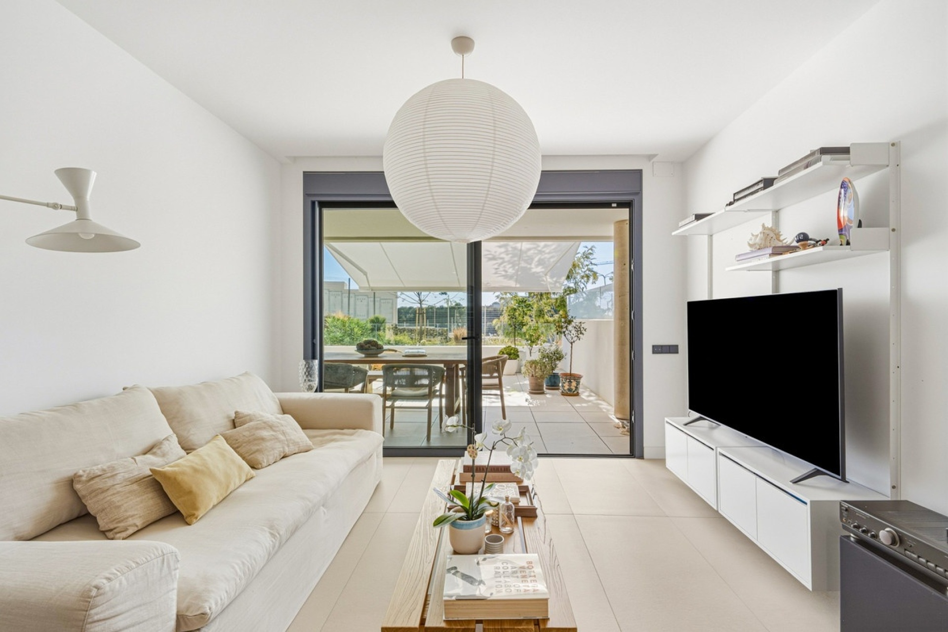 Resale - apartment - Marbella - Altos de los Monteros