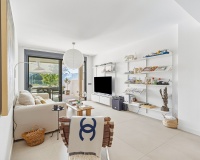 Resale - apartment - Marbella - Altos de los Monteros