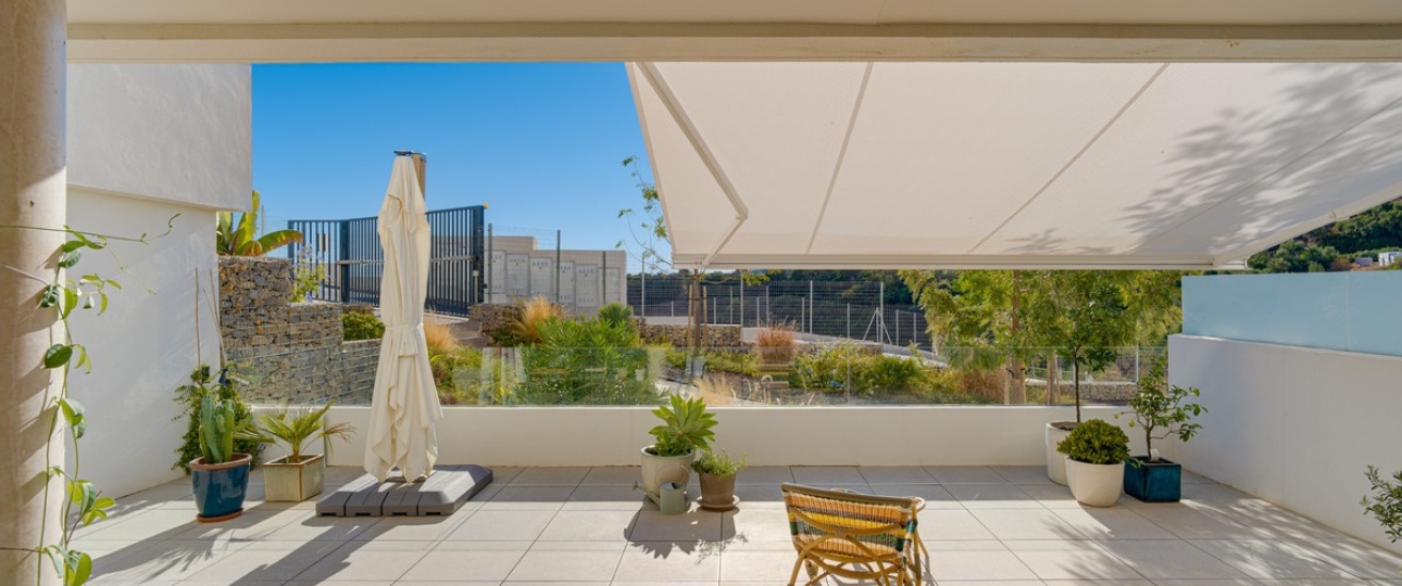 Resale - apartment - Marbella - Altos de los Monteros