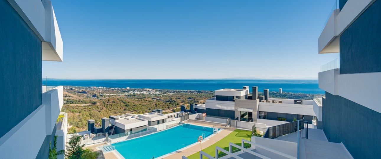 Resale - apartment - Marbella - Altos de los Monteros