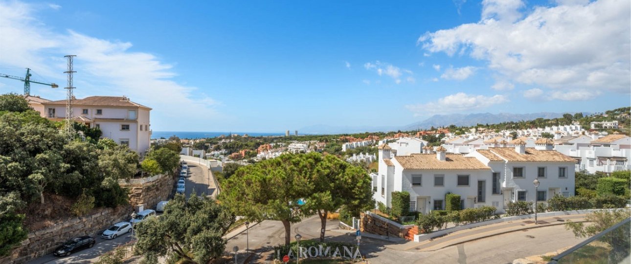 Resale - apartment - Marbella - Artola