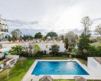 Resale - apartment - Marbella - Artola