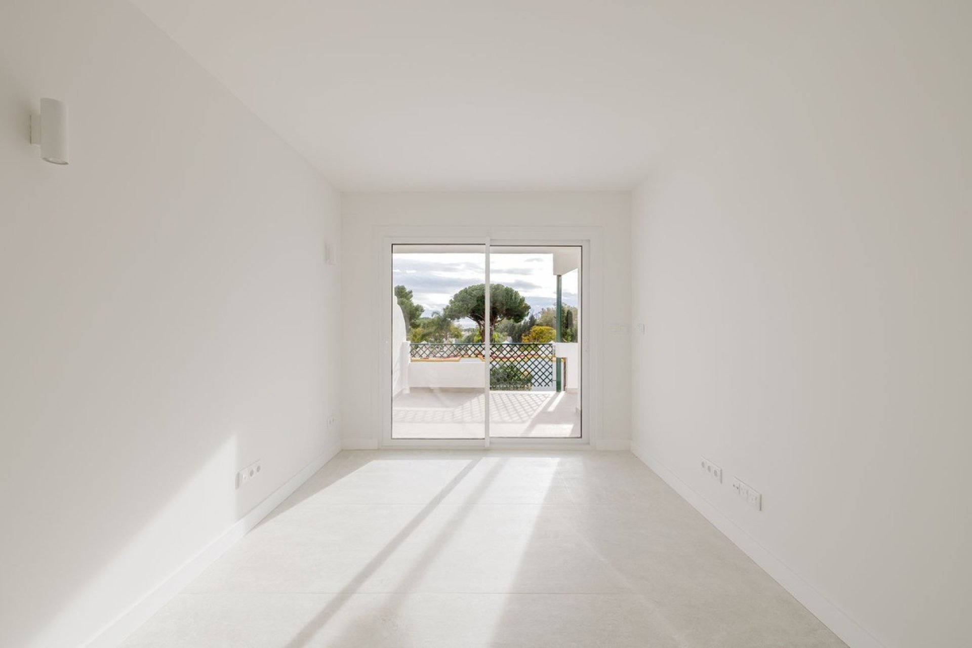Resale - apartment - Marbella - Artola