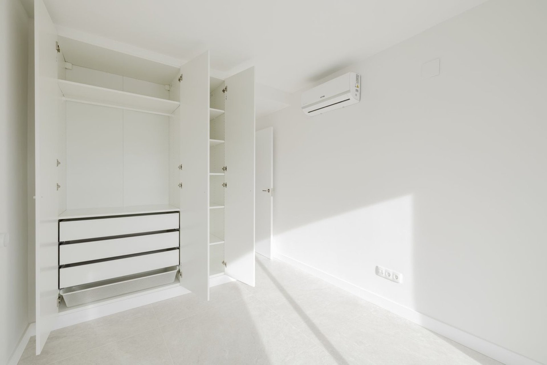 Resale - apartment - Marbella - Artola