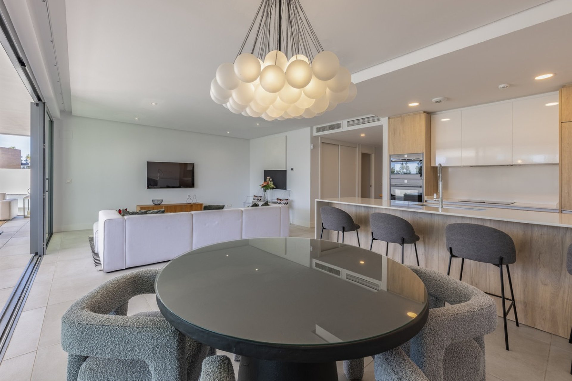 Resale - apartment - Marbella - Artola