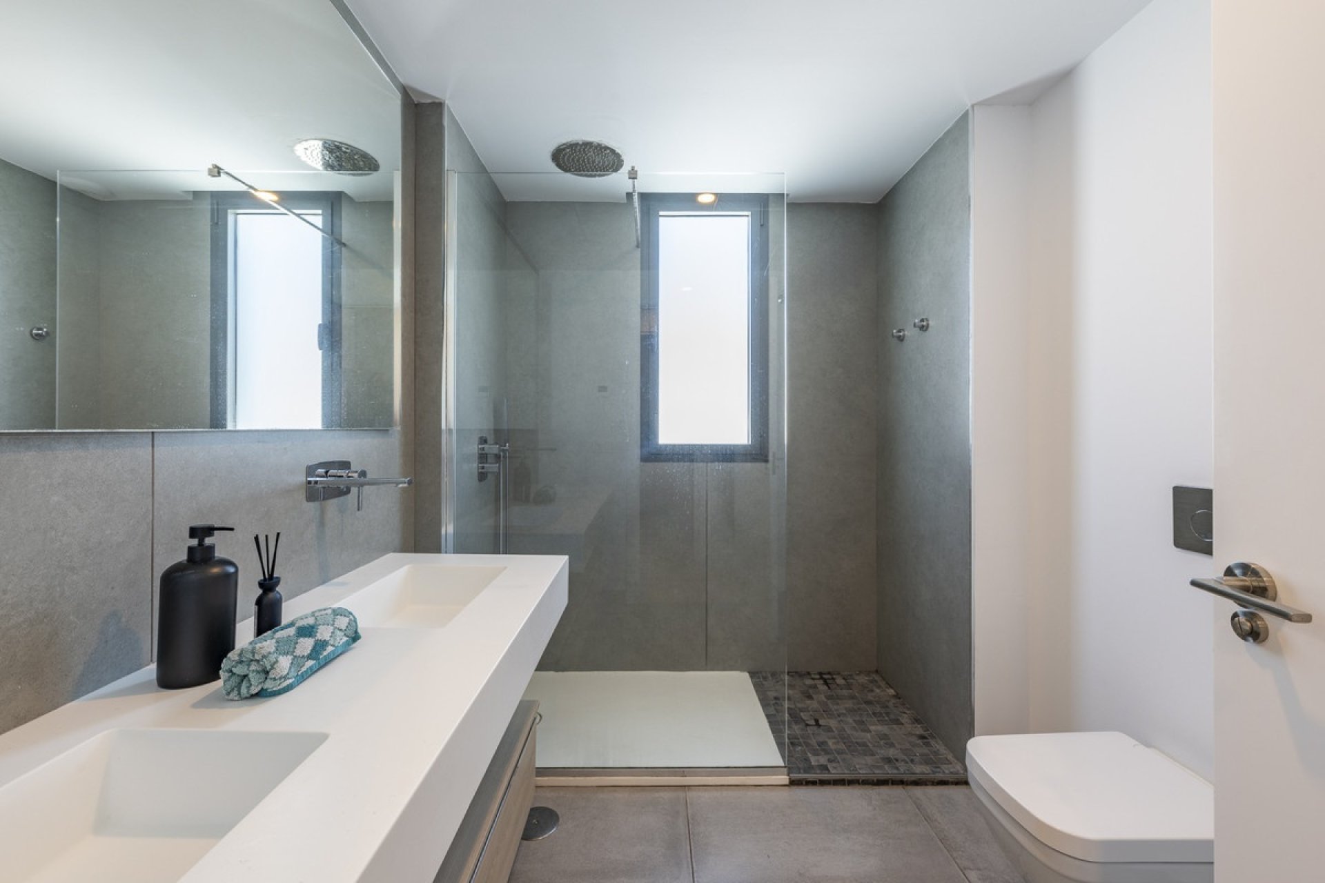Resale - apartment - Marbella - Artola