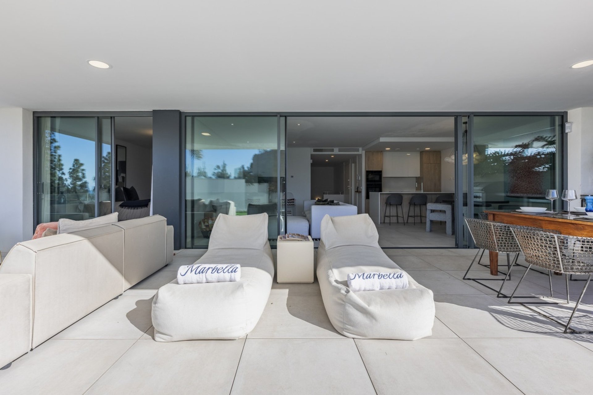 Resale - apartment - Marbella - Artola