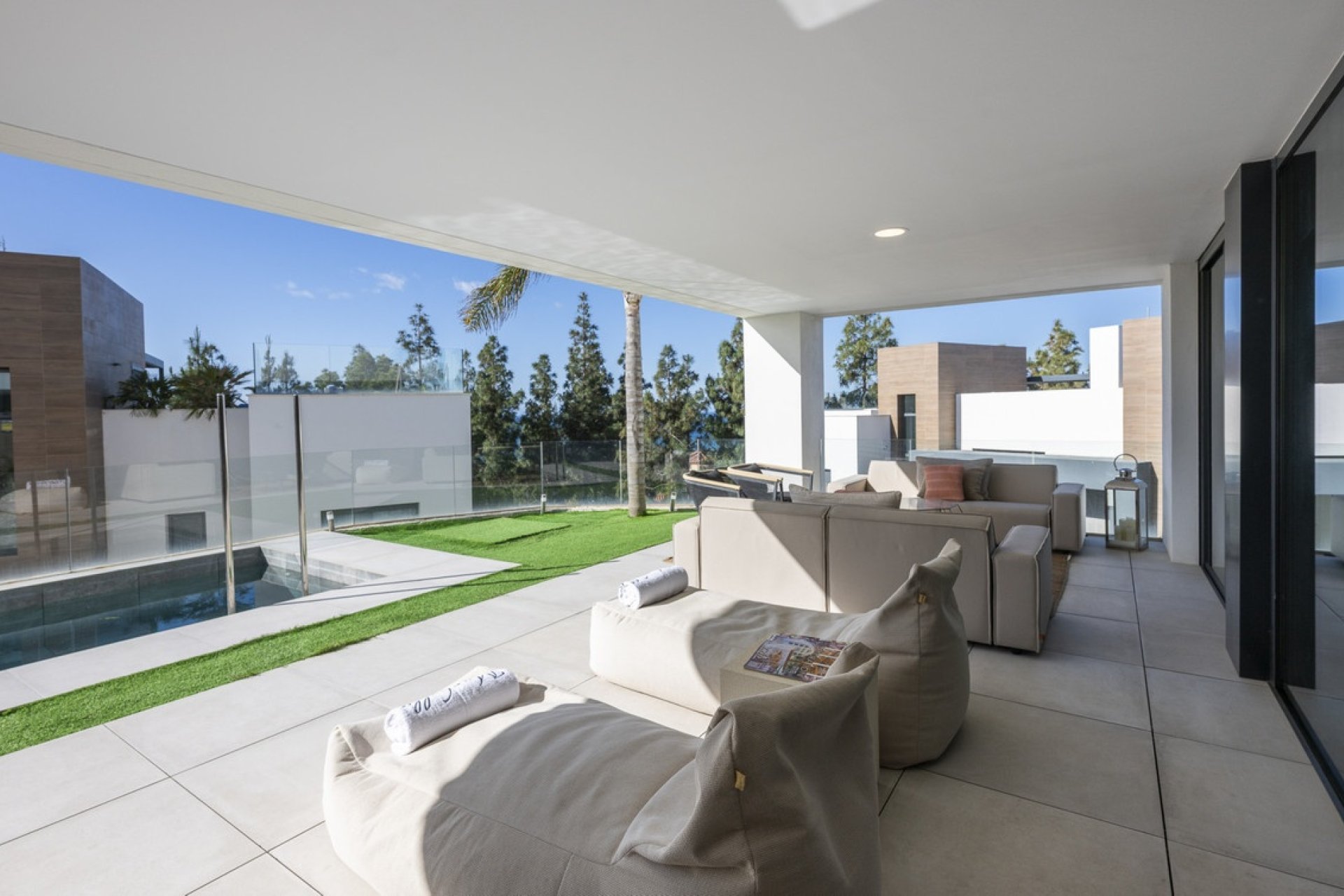 Resale - apartment - Marbella - Artola