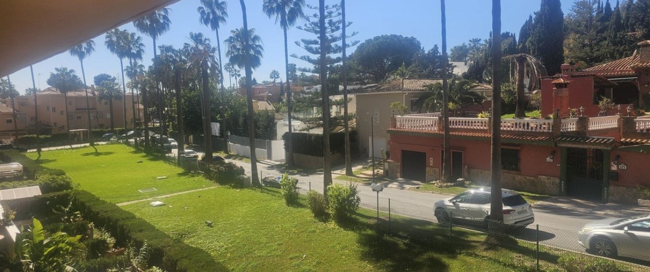 Resale - apartment - Marbella - Artola