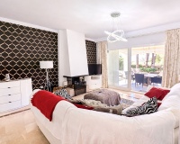 Resale - apartment - Marbella - Artola