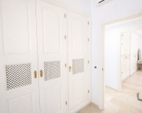 Resale - apartment - Marbella - Artola