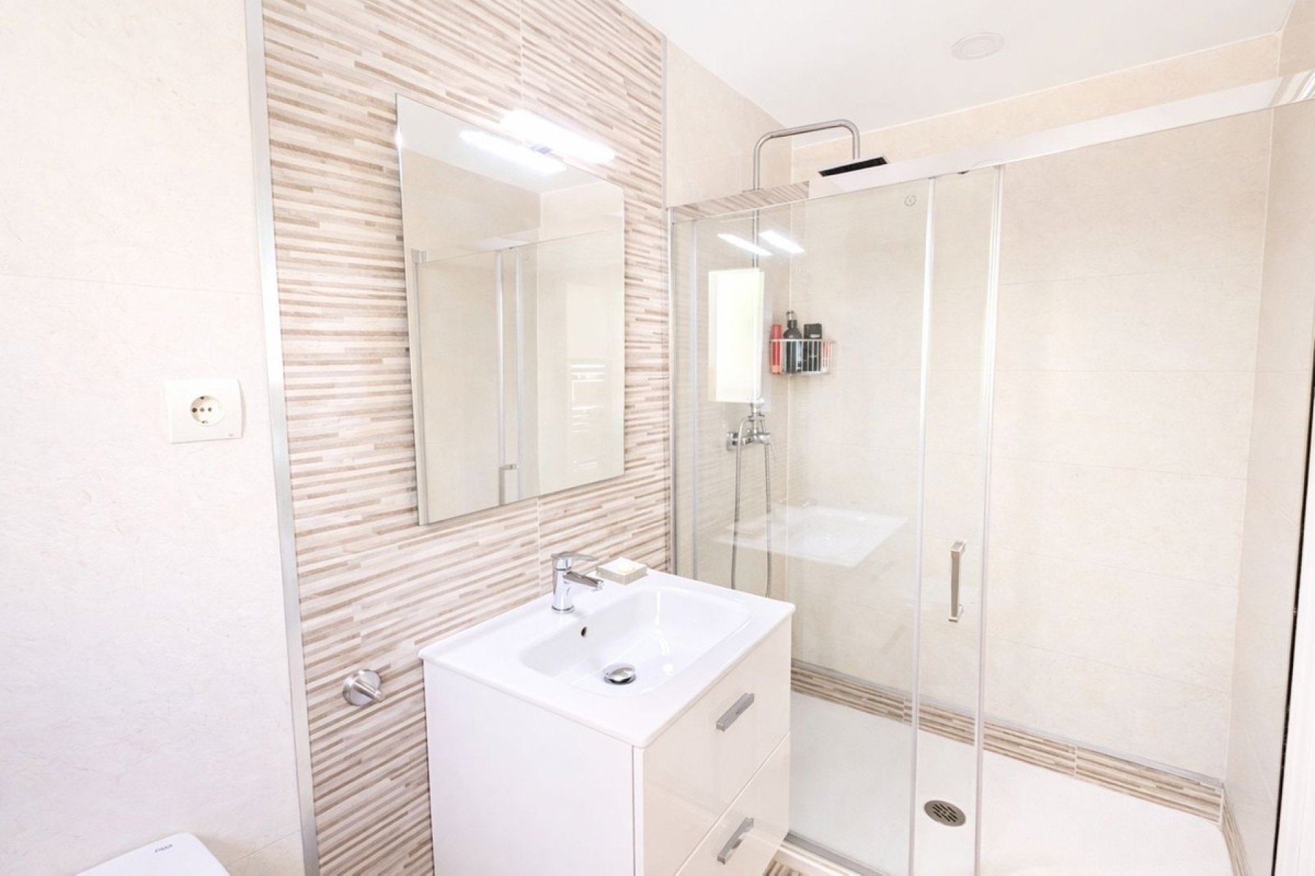 Resale - apartment - Marbella - Artola