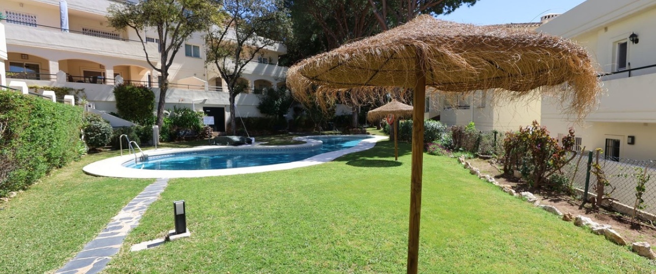 Resale - apartment - Marbella - Artola