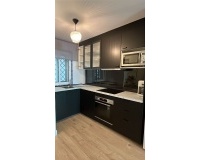 Resale - apartment - Marbella - Artola