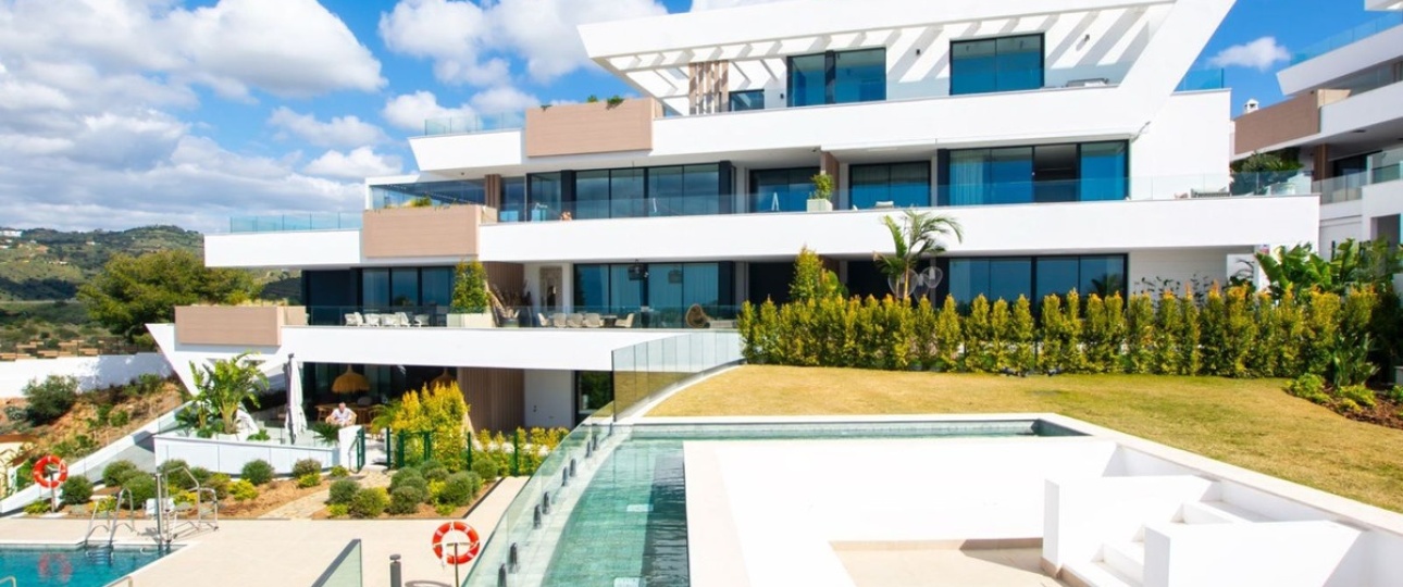 Resale - apartment - Marbella - Artola