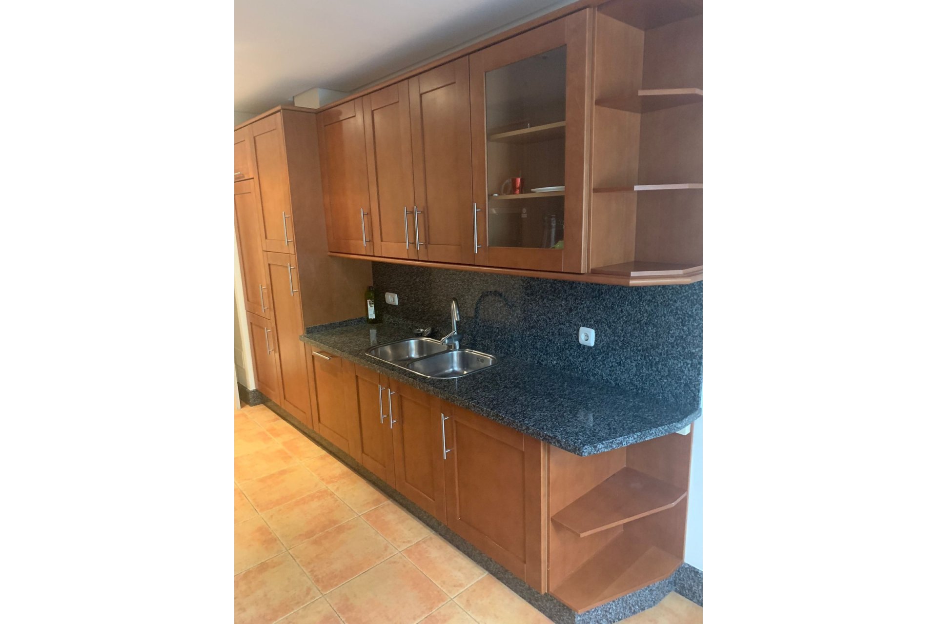 Resale - apartment - Marbella - Bahía de Marbella
