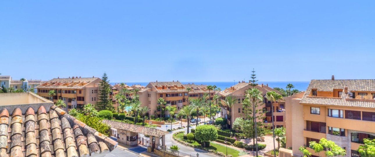 Resale - apartment - Marbella - Bahía de Marbella