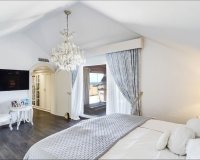 Resale - apartment - Marbella - Bahía de Marbella