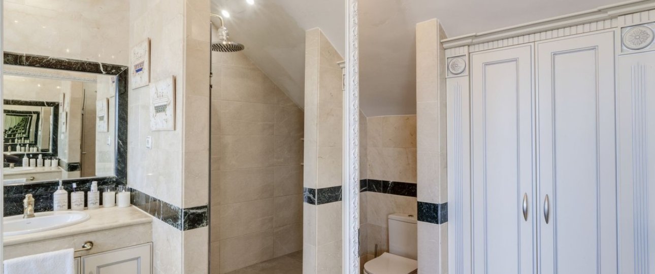 Resale - apartment - Marbella - Bahía de Marbella