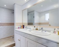 Resale - apartment - Marbella - Bahía de Marbella