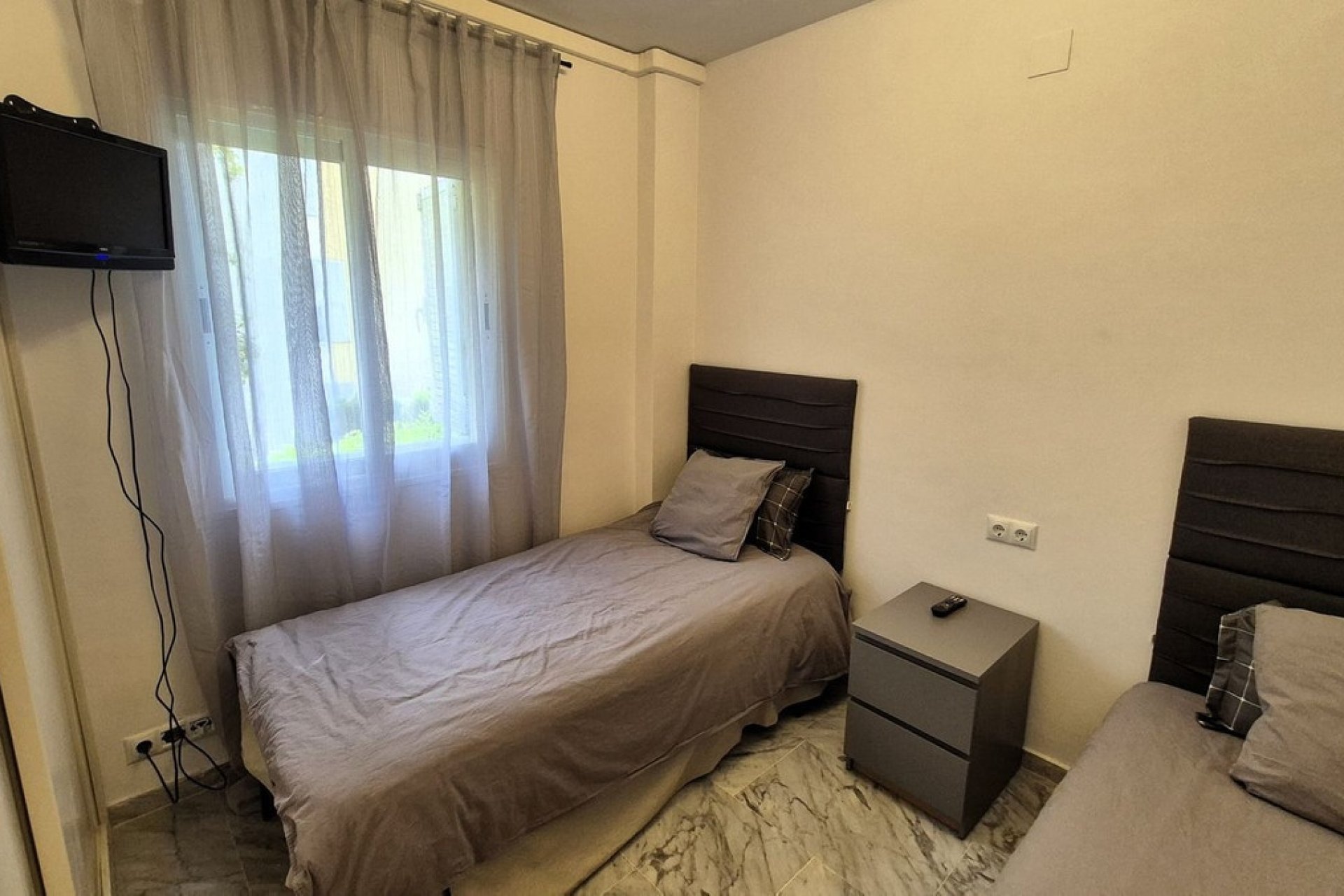 Resale - apartment - Marbella - Bahía de Marbella