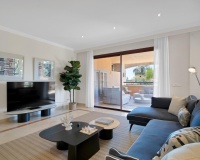 Resale - apartment - Marbella - Bahía de Marbella
