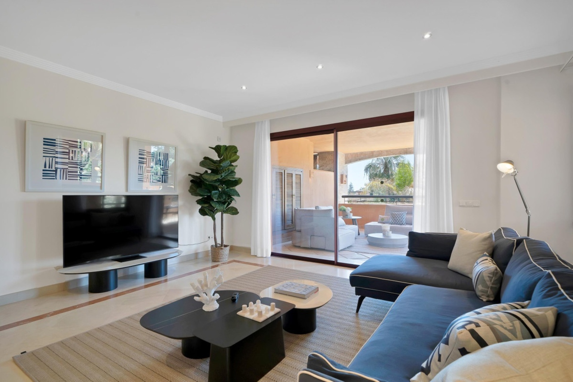 Resale - apartment - Marbella - Bahía de Marbella