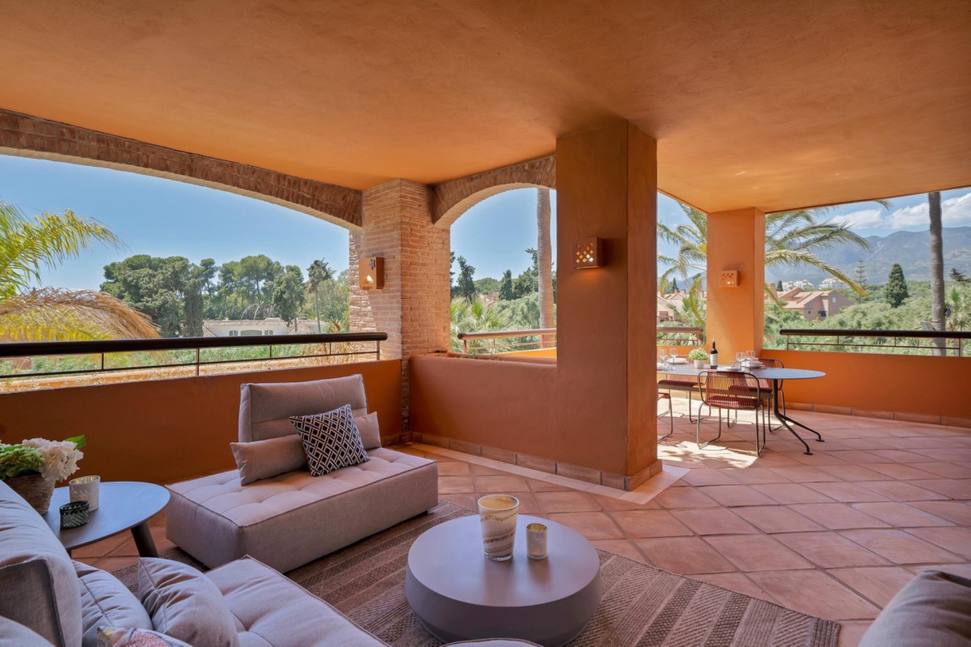 Resale - apartment - Marbella - Bahía de Marbella