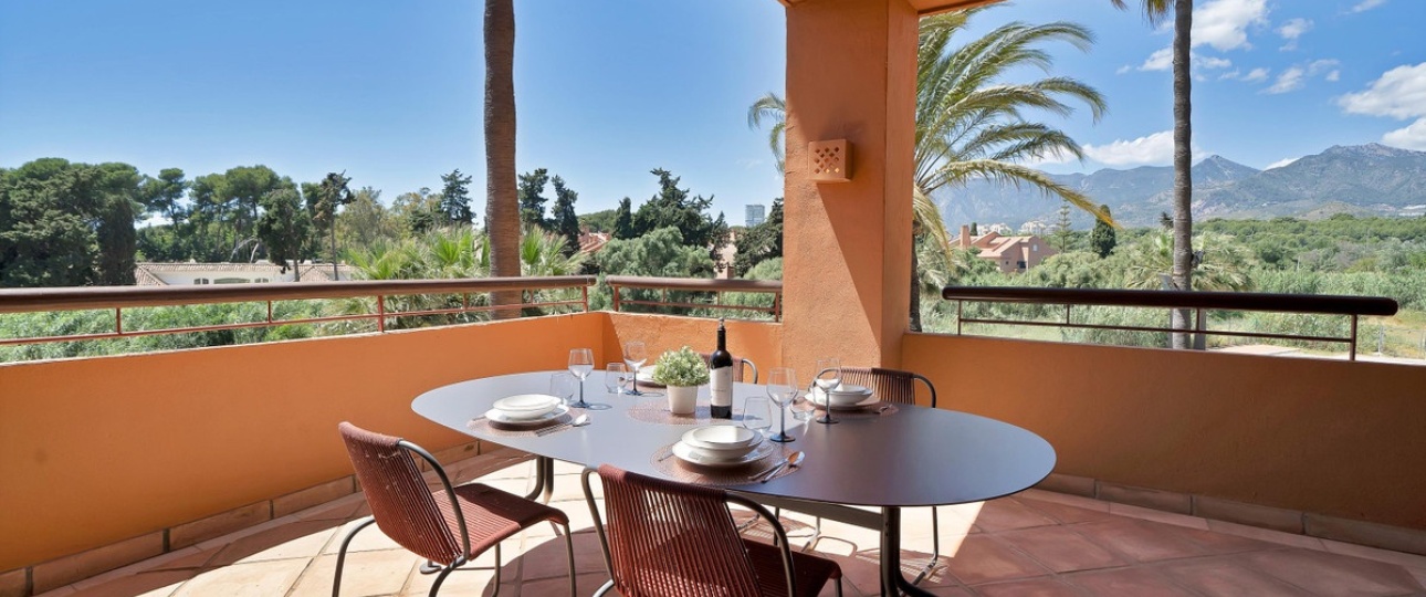 Resale - apartment - Marbella - Bahía de Marbella