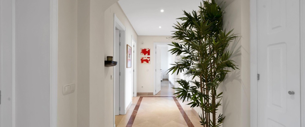 Resale - apartment - Marbella - Bahía de Marbella