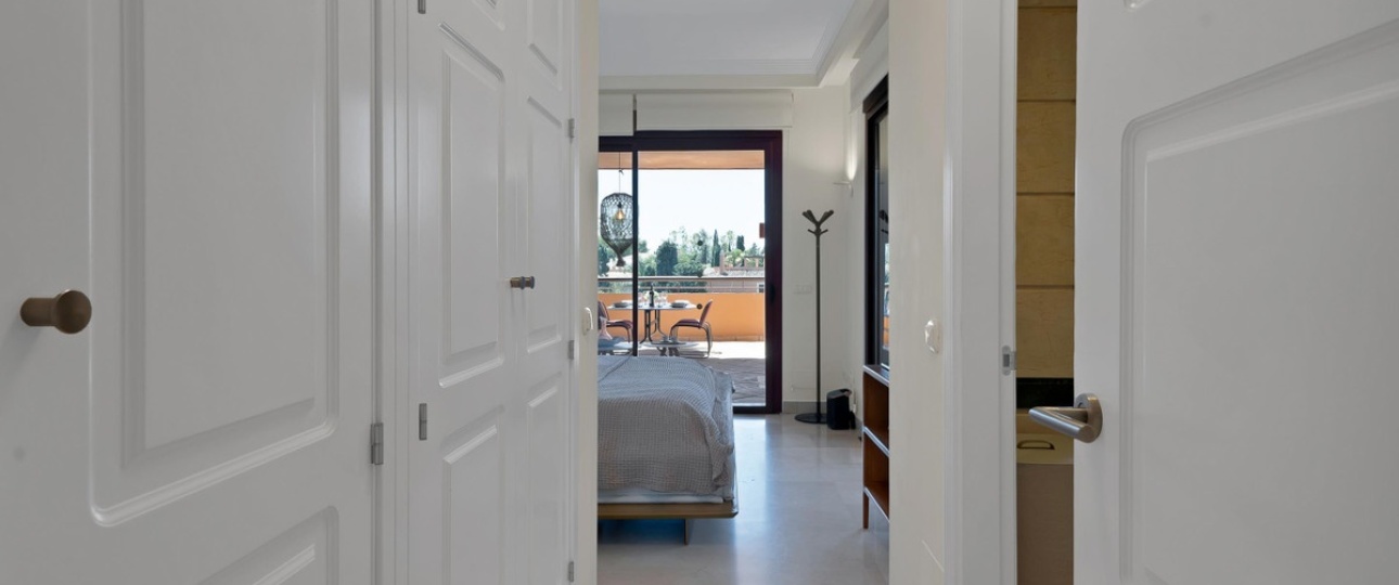Resale - apartment - Marbella - Bahía de Marbella