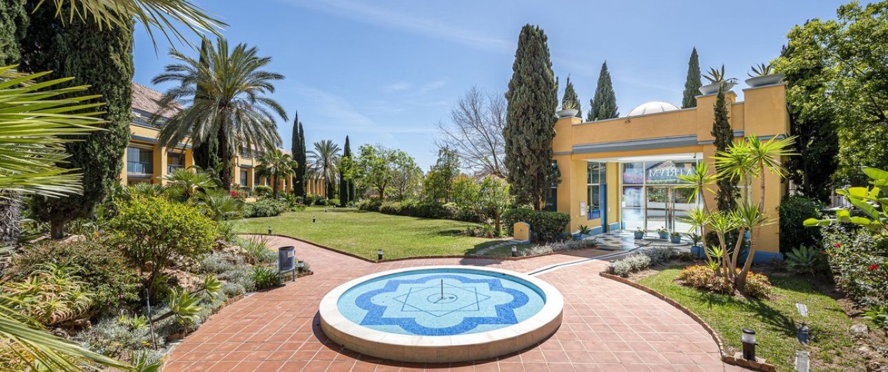 Resale - apartment - Marbella - Bahía de Marbella